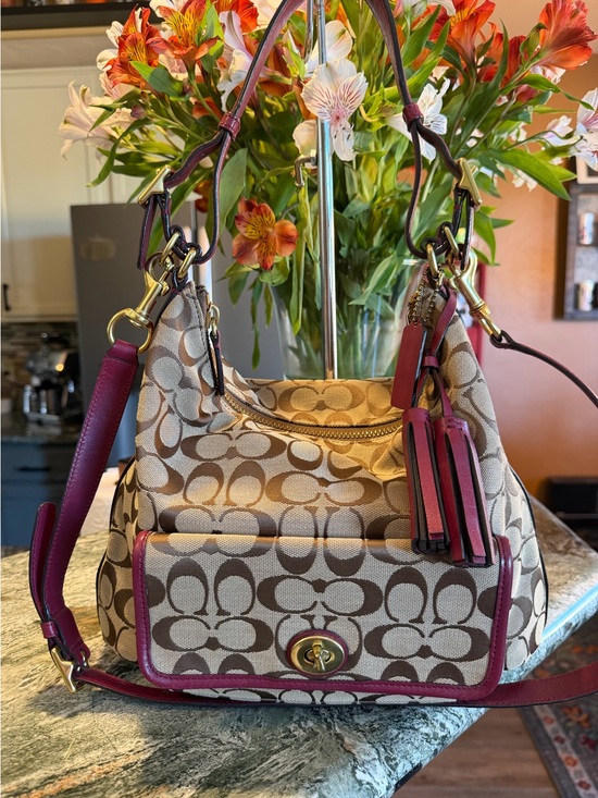 Coach Handbags - Coach Legacy Courtney Signature Hobo Bag